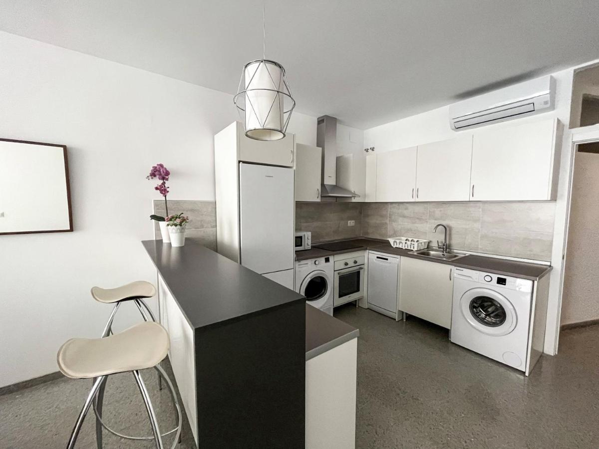 Amplio Apartamento En Av. Carlos Haya Málaga Buitenkant foto