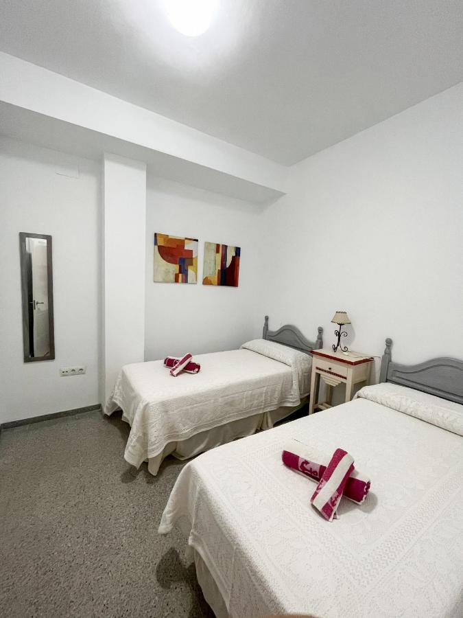 Amplio Apartamento En Av. Carlos Haya Málaga Buitenkant foto